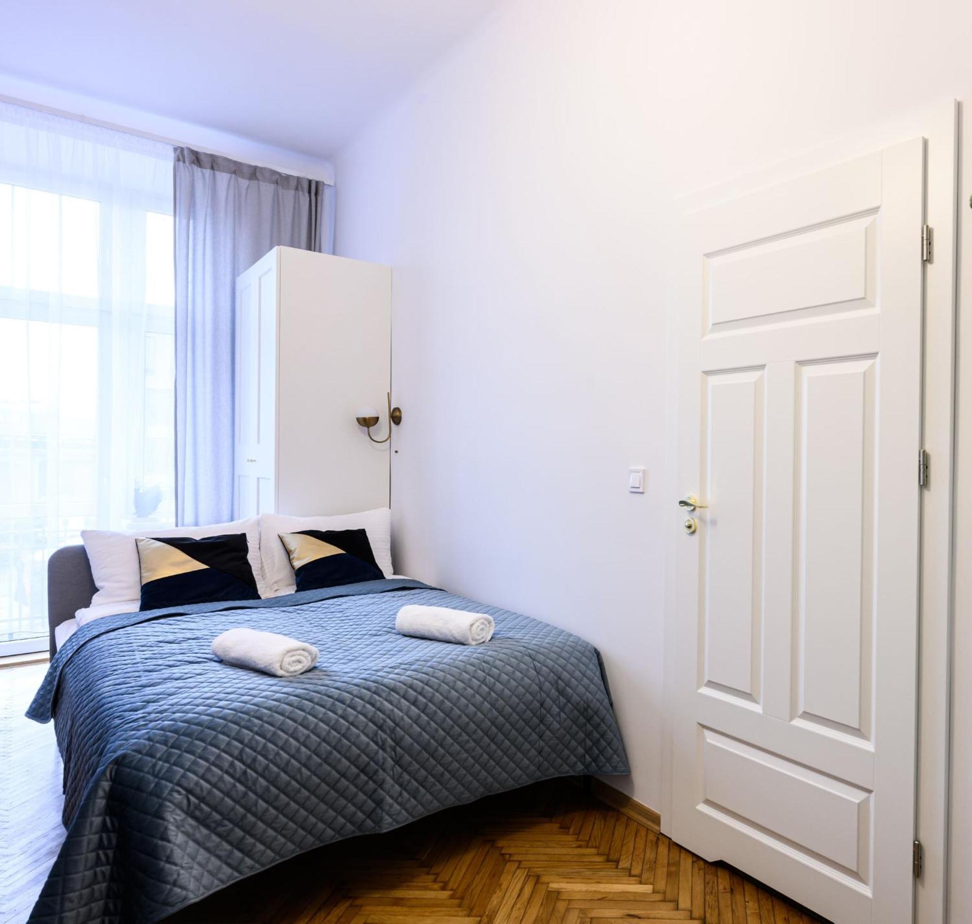 Unique Style Apartments Old Town - 25 Min From The Airport - By Homelike Krakow Exterior photo